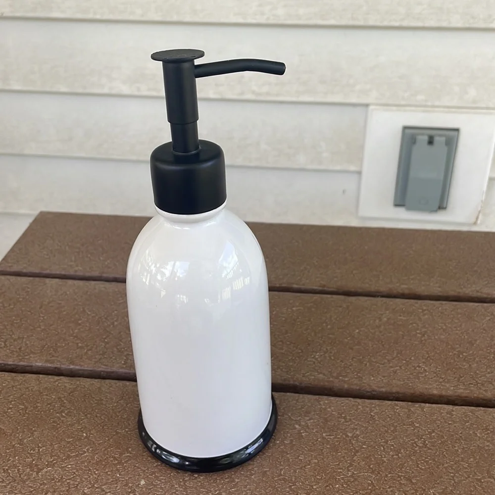 Soap holder